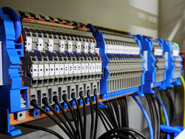 switchgear 2069759 640